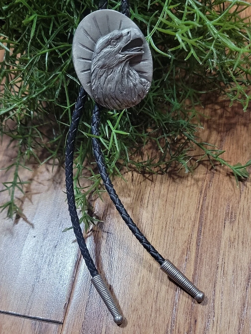 3/$10 *1987 Siskiyou Pewter Eagle Bolo - Picture 6 of 8